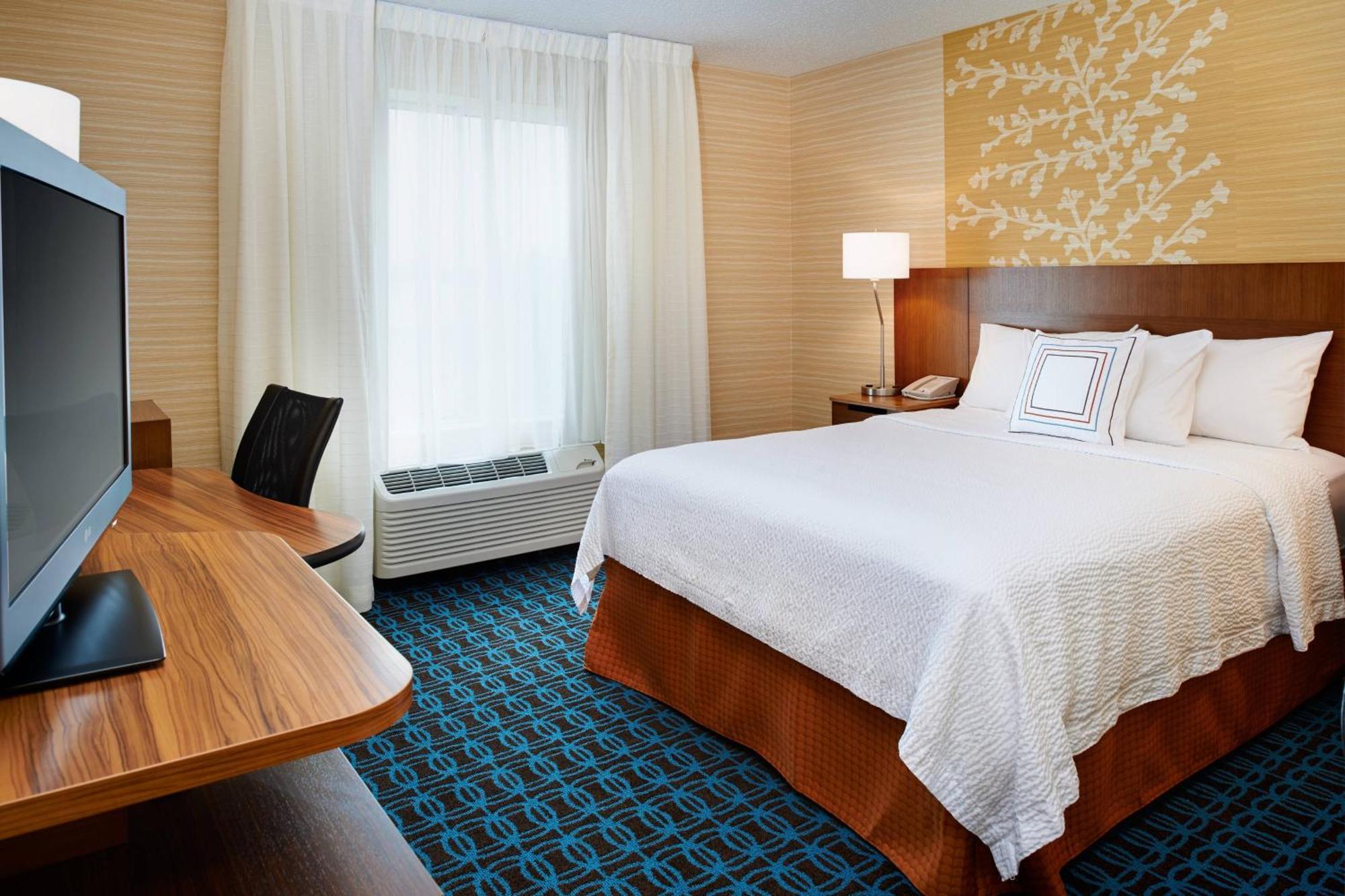 Fairfield Inn By Marriott Port Huron Exterior photo